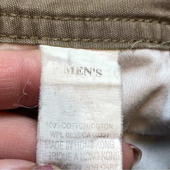 Woolrich Light Khaki Vintage Cargo Shorts - Picture 5 of 10